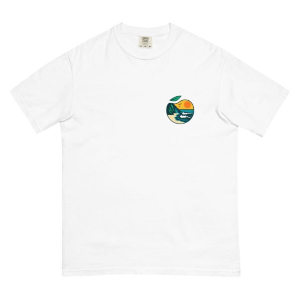 unisex-garment-dyed-heavyweight-t-shirt-white-front-69e01d7f967f4.jpg Camiseta Orbayu Bay